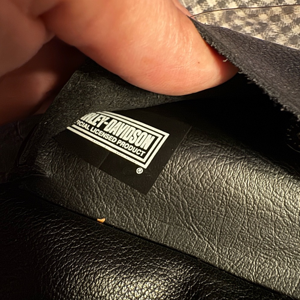 5/$20.00 item Harley-Davidson Black Leather Wallet - Picture 13 of 13